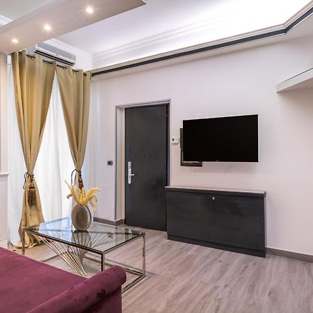 Daphne Suites Рим Екстериор снимка