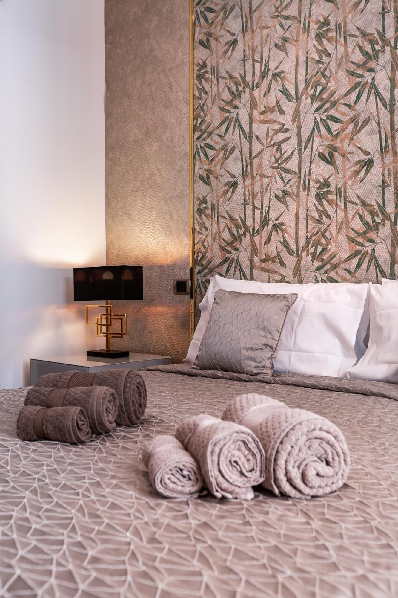 Daphne Suites Рим Екстериор снимка